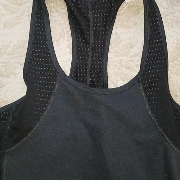EUC Adidas  black Climatelite  tank medium - Picture 2 of 8